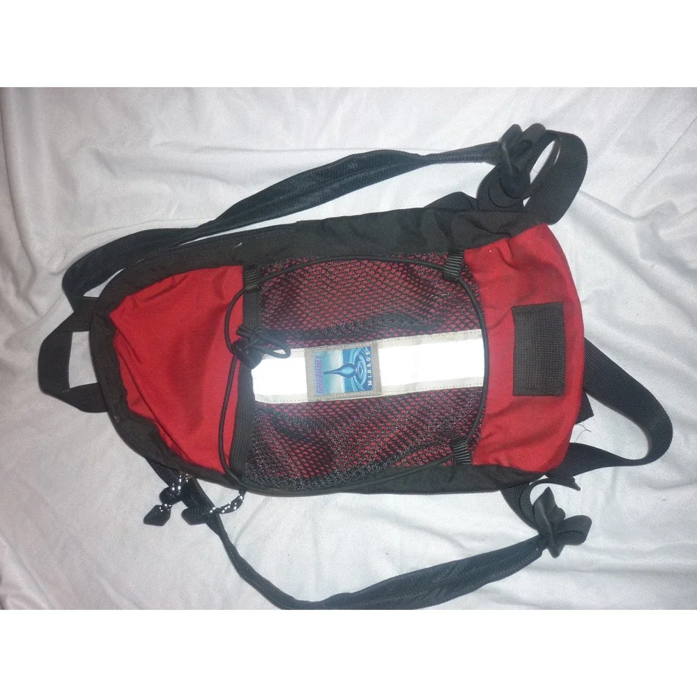 Gregory‎ Mirage Hydration Pack Red Black Hiking Running Backpack Small Slim
